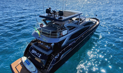 Luxury yacht charter in Cabo San Lucas